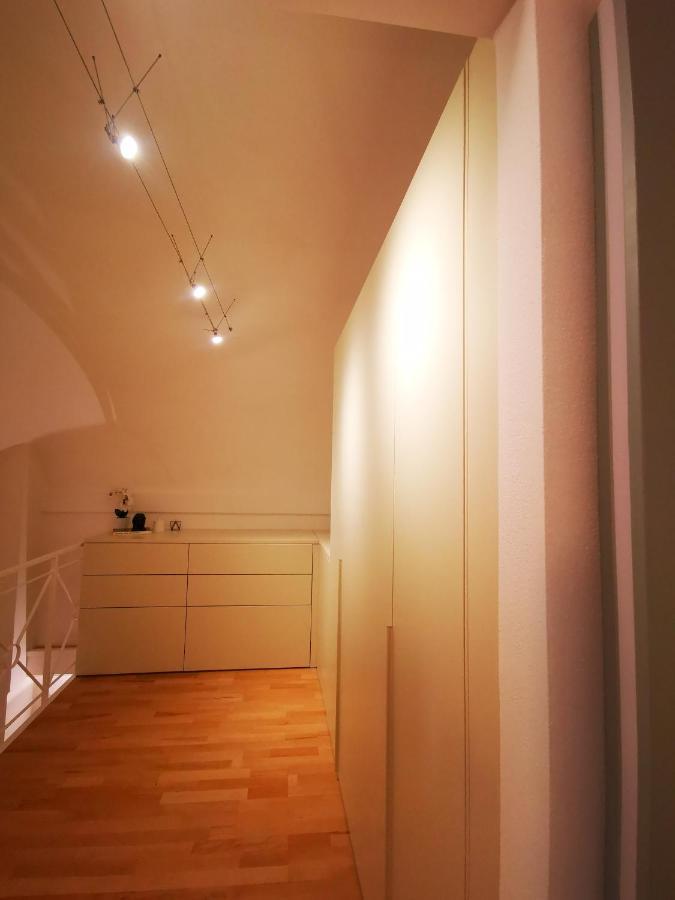 Gombruti14 Boutique Home โบโลญญา ภายนอก รูปภาพ